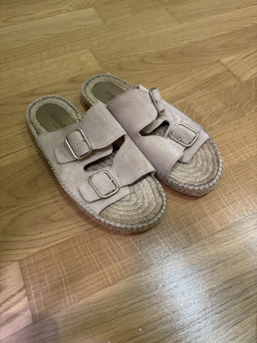 Damenschuhe: Espadrij Sandale Gr. 40 – Gebraucht aus Herzogenbuchsee von _jaaanita