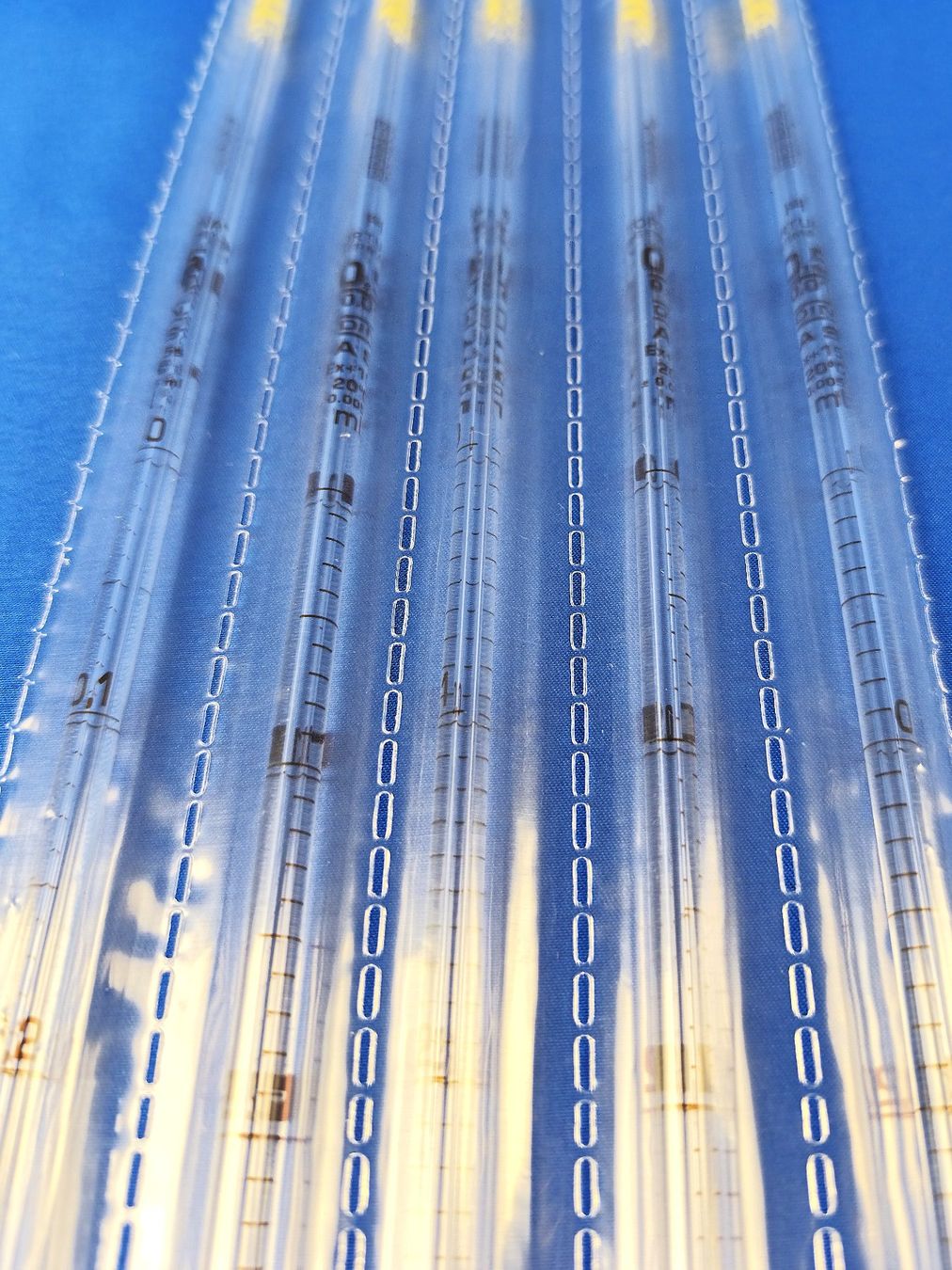 Accessori da laboratorio: Messpipetten 0,5ml 5 Stück – Nuovo (secondo la descrizione) da Pratteln venduto da Restwert_Pratteln 2
