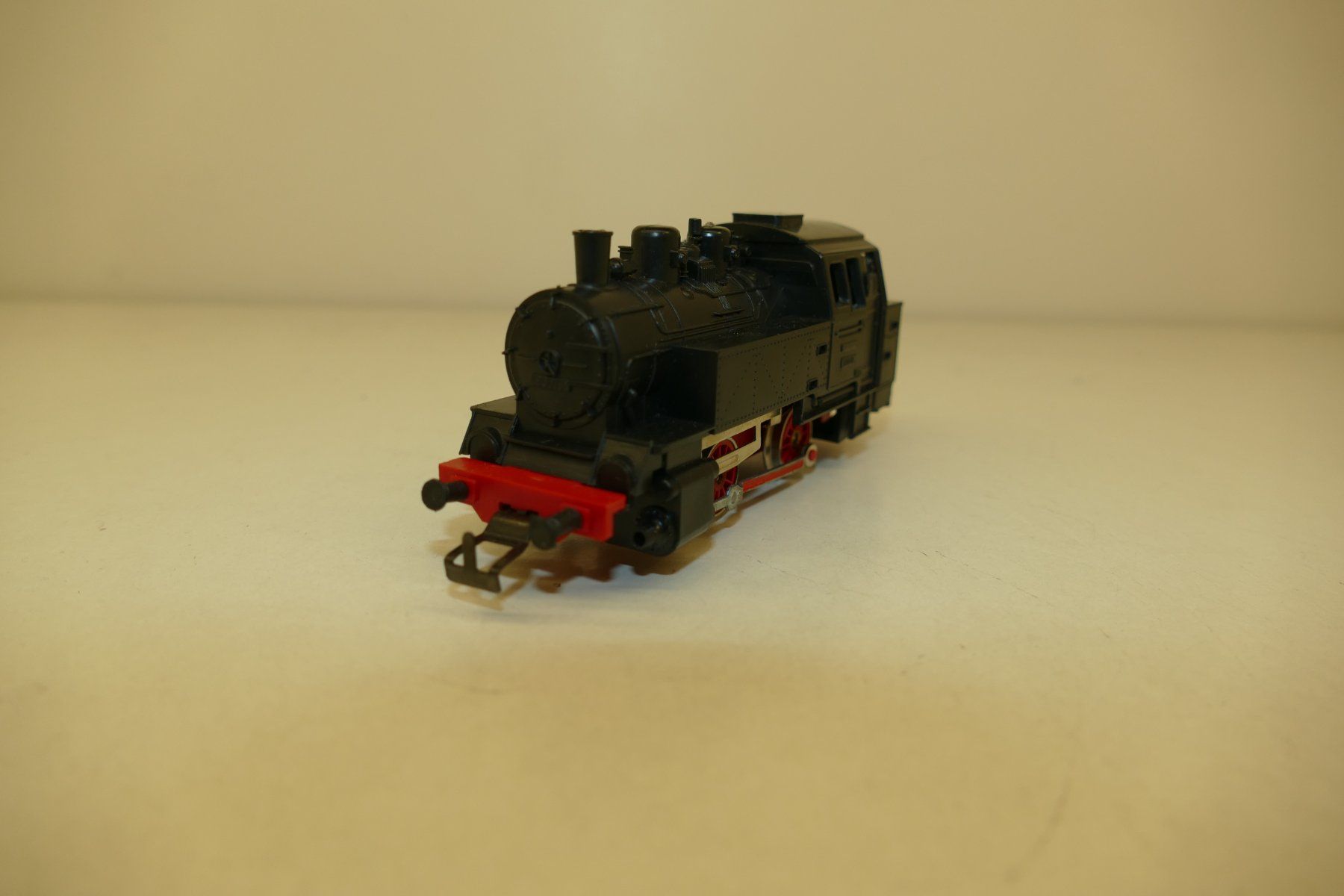 Modellini di ferrovie: Gützold H0: Tenderdampflok BR80 – Usato da Niederhasli venduto da rail-duerst 2