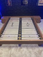 Designer Massivholzbett Modern Top Zustand