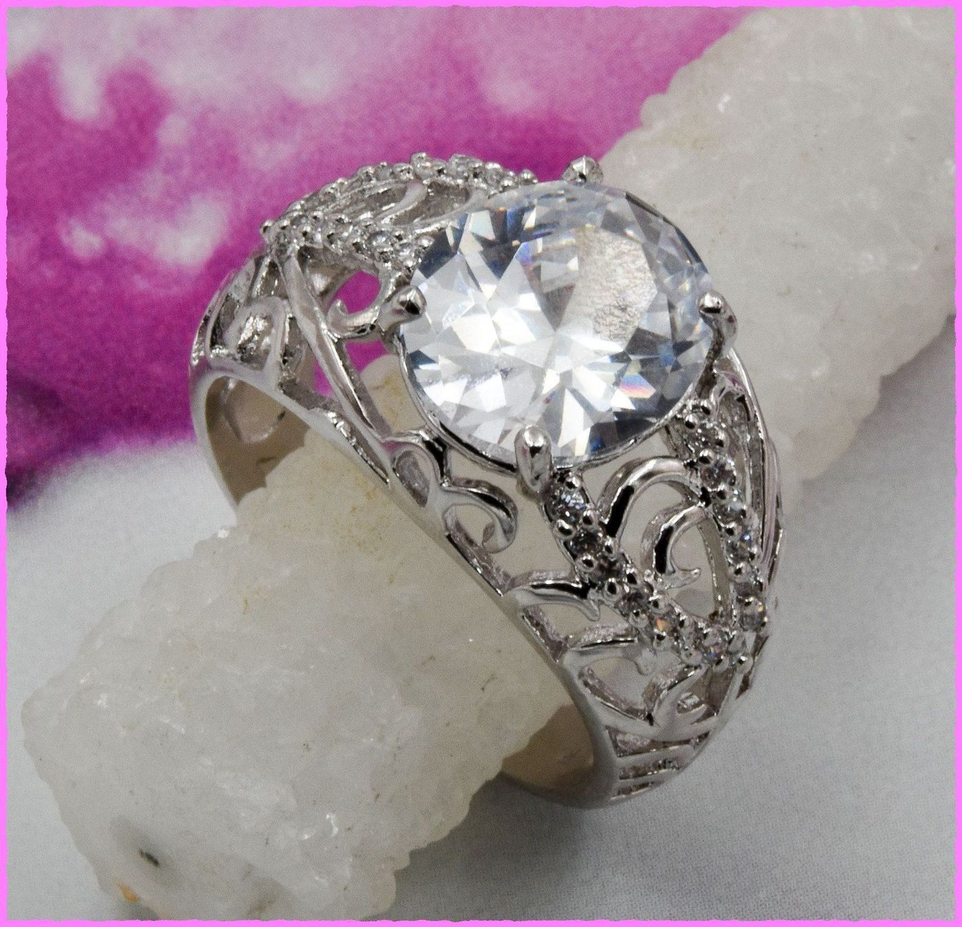 Anelli: Bezaubernder Ring mit Zirkonia – Nuovo e nell'imballaggio originale da Oberglatt ZH venduto da Diamond-Girl
