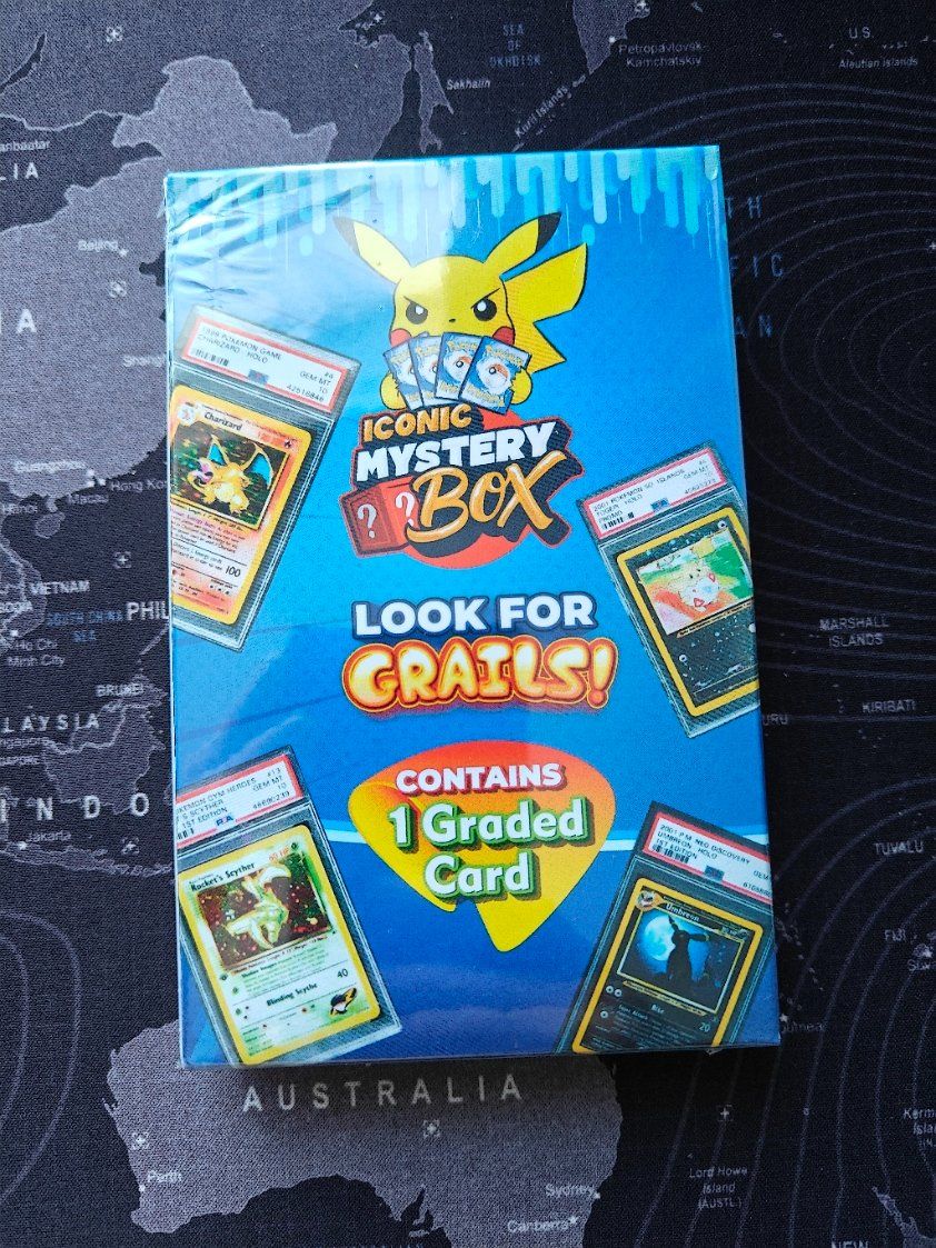 Pokemon Iconic Mystery Box PSA / BGS / CGC Graded Card (Neuf avec emballage  d'origine)  Birr pour CHF 82  avec livraison | Acheter sur Ricardo
