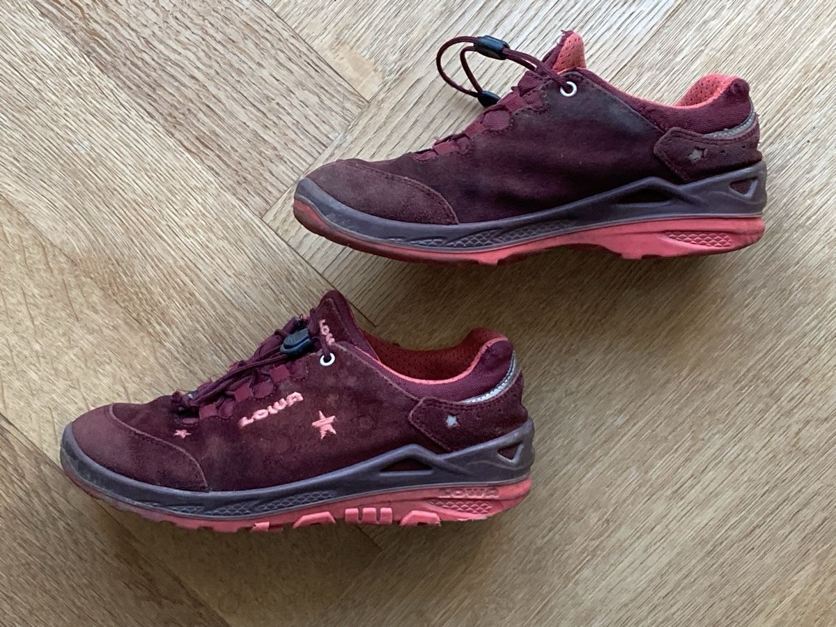 Lowa Scarpe per ragazzi: Lowa Trekkingschuhe Gr 33 – Usato da Winterthur venduto da Wakame 2
