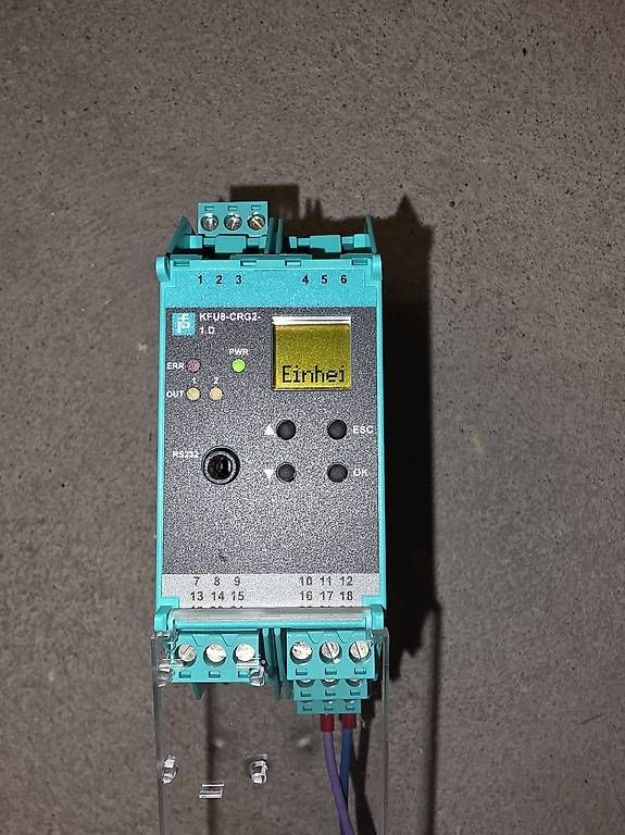 Componenti elettronici: Pepperl+Fuchs KFU8-CRG2-1.D Transmitterspeisegerät – Usato da Gelterkinden venduto da patriks4