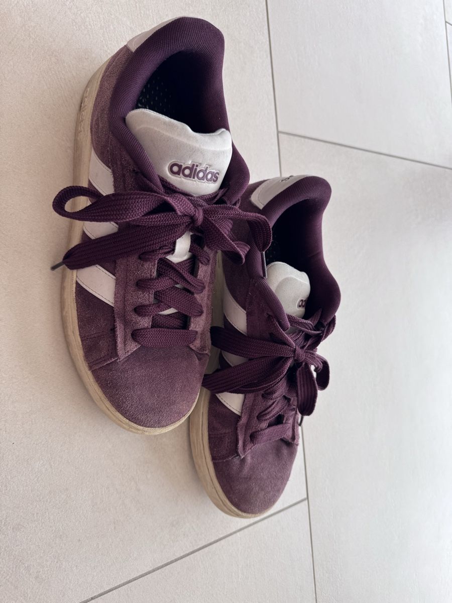 Adidas Scarpe da uomo: Chaussures adidas 44 1/3 – Usato da Porrentruy venduto da bibine1664
