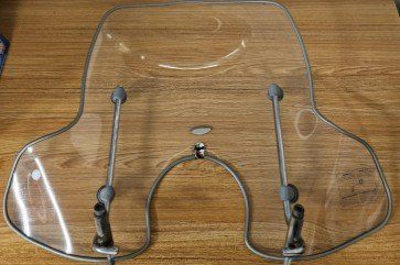 Vespa Tutti i ricambio per moto: Vespa - PIAGGIO - Windschild – Usato da Schaffhausen venduto da gamejoker02 2