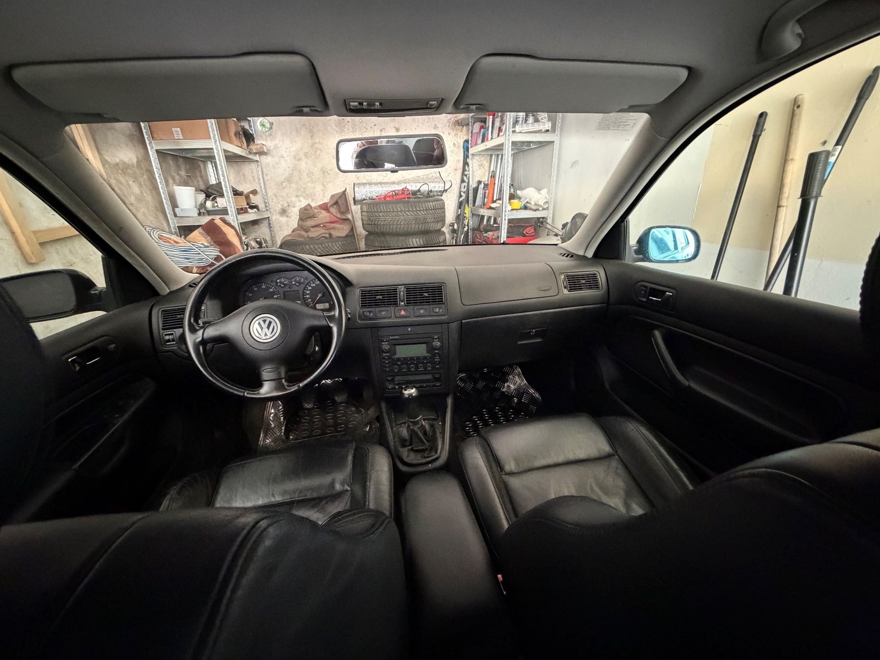 VW Automobili: VW Golf 4 2.3 V5 4motion – Usato da Steg VS venduto da Gooldy 5