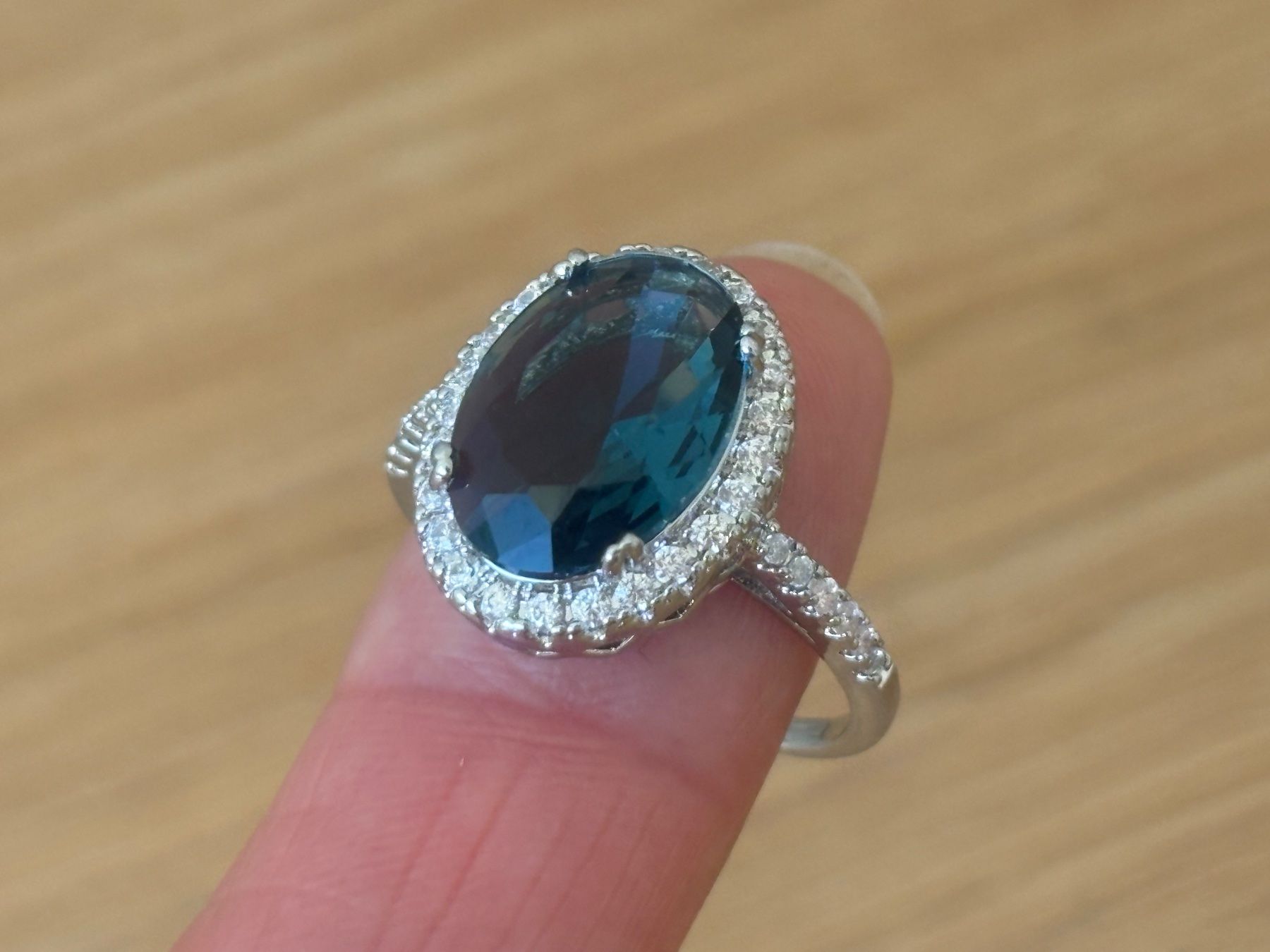 Anelli: Luxus Elegante Gr.19/9 Ring Farbe: Silber /blau – Nuovo (secondo la descrizione) da Biel-Bienne venduto da Roserosse13 2