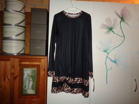 *** Animal Print Kleid *** / Neu