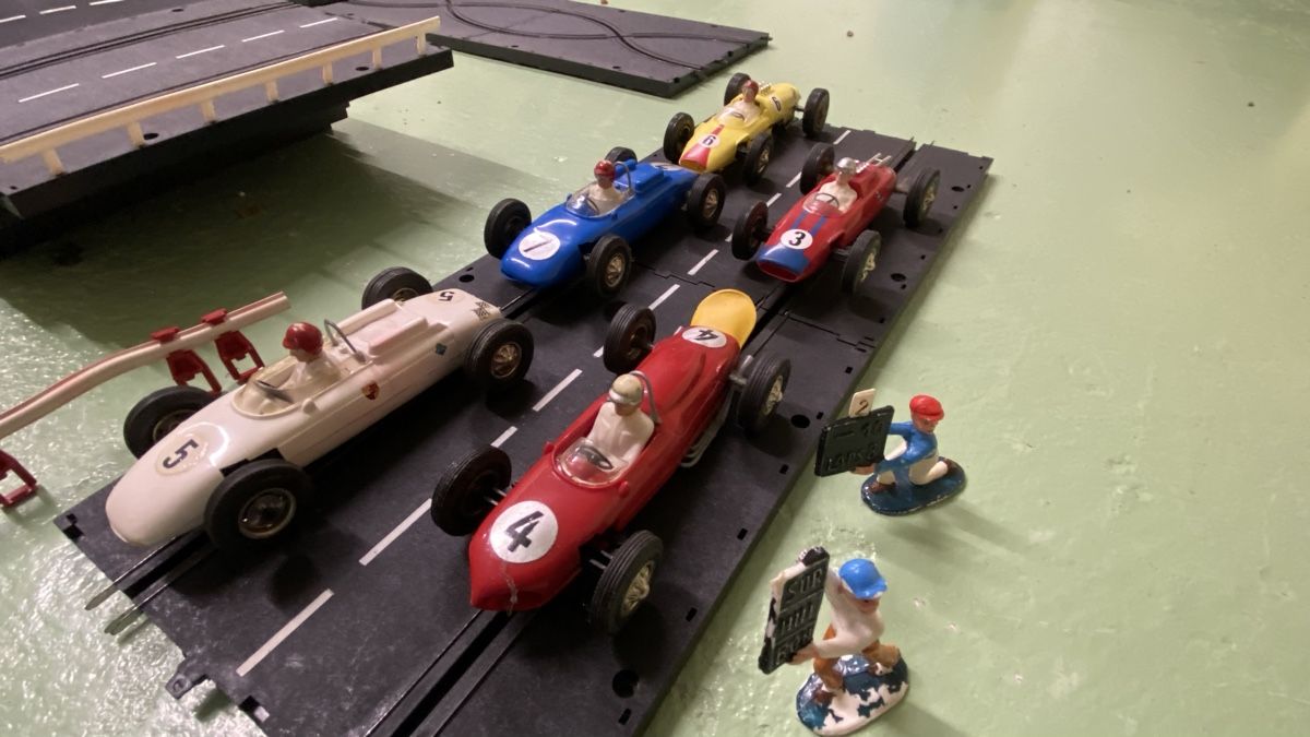 Carrera Circuits: Carrera Autobahn – Défectueux à volketswil par peluza