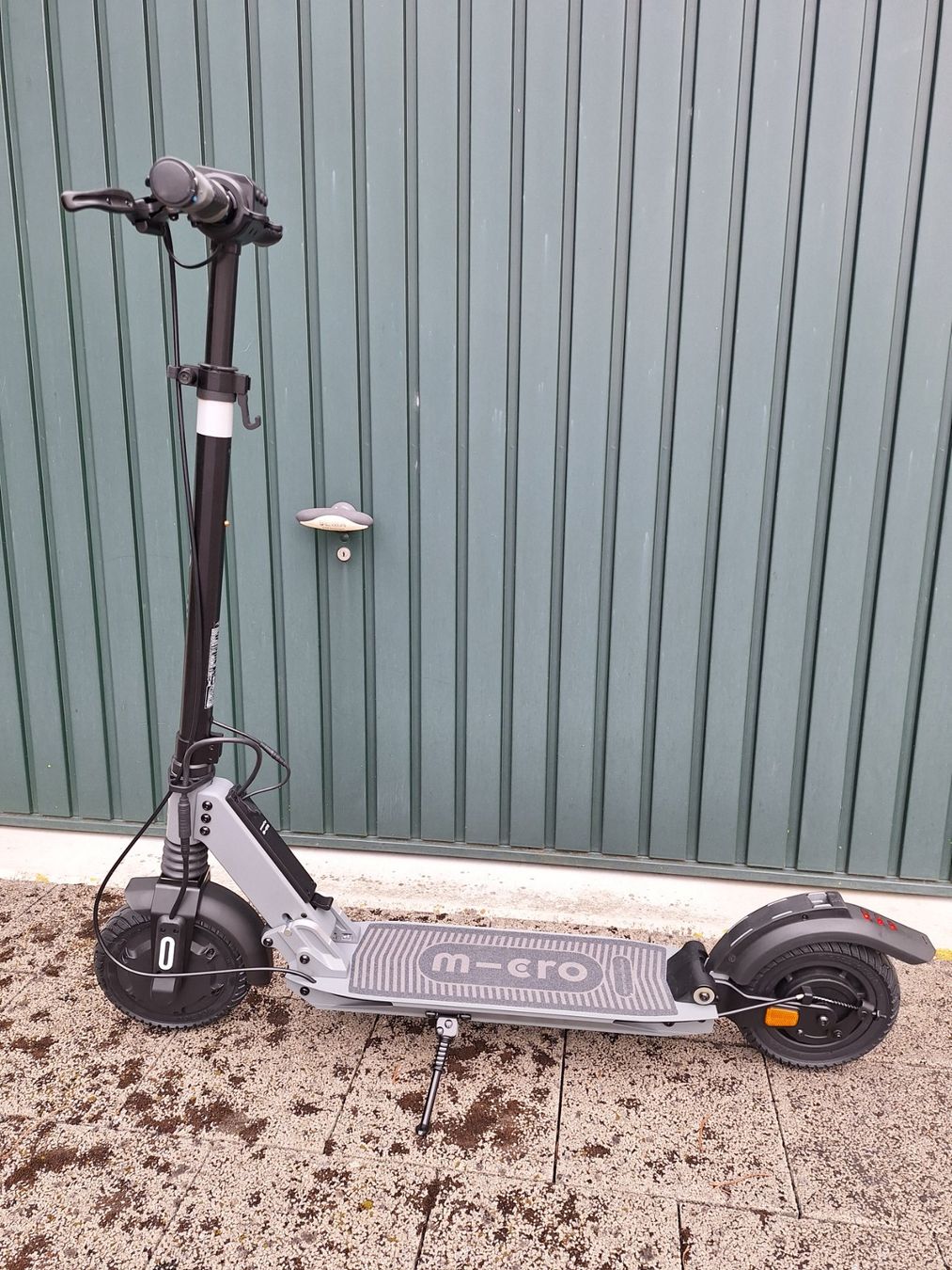 Micro Kickboard: E-Scooter Micro Merlin II – Nuovo (secondo la descrizione) da Lohn-Ammannsegg venduto da Beo71