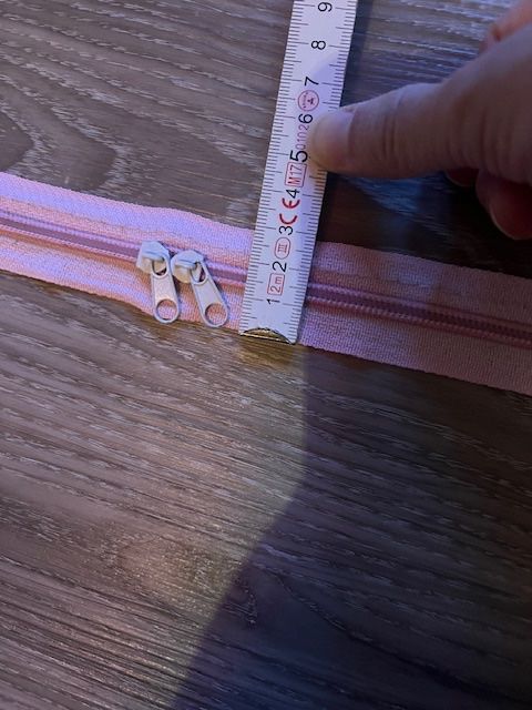 Stoffe: Hobby-Reissverschluss, 2 Griffe 165 CM – Gebraucht aus Neerach von romiping 9