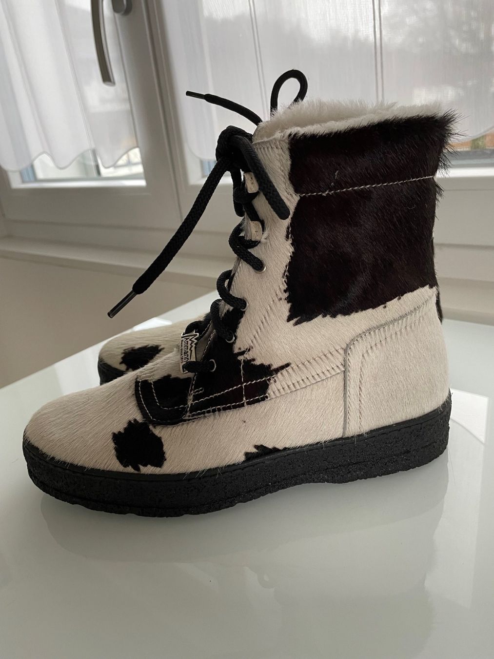 Damenschuhe: Ammann Fellstiefel Gr. 37, neu – Neu (gemäss Beschreibung) aus Uzwil von langensteig