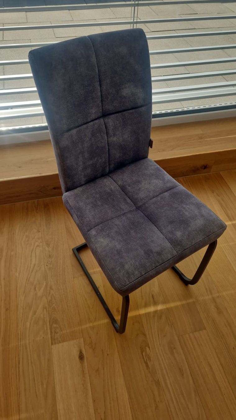 Stühle: Dining table chair 4x – Neu (gemäss Beschreibung) aus Müntschemier von pat_7lfc