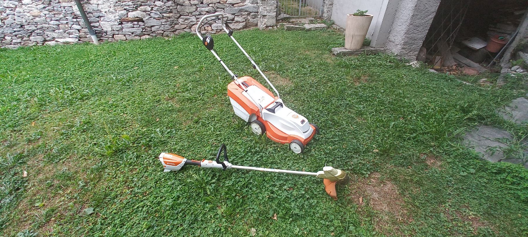 Stihl Tagliaerba: Tagliaerba e decespugliatore Stihl a batteria – Usato da Biasca venduto da LorisF.