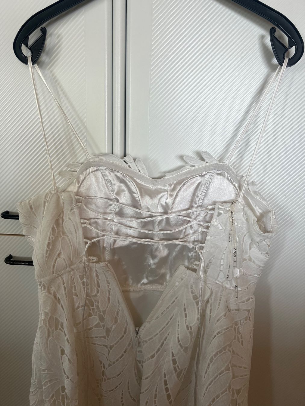 Kleider: Splendide robe neuve – Neu (gemäss Beschreibung) aus Lugnorre von jul_lnh6 4