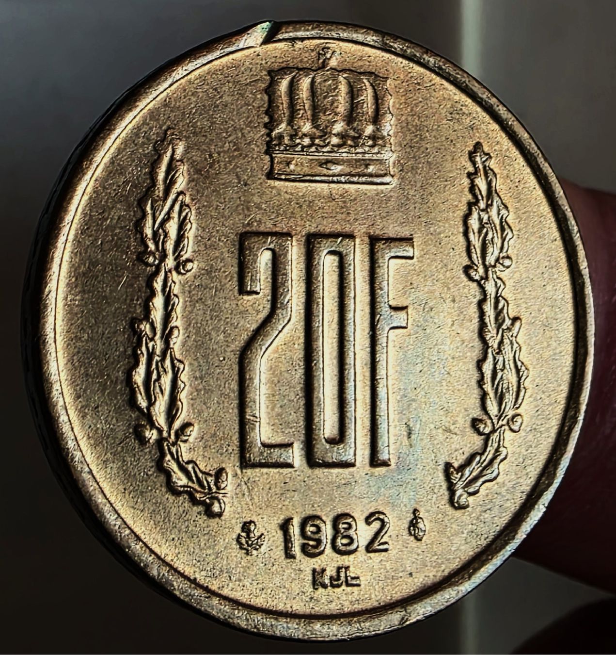 Tutti le monete: LUXEMBURG 20 FRANCS 1982 – Usato da Winterthur venduto da Creso70 1