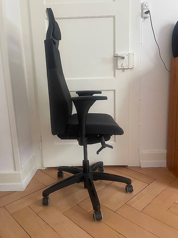 Chaises: Büro / Schreibtisch Stuhl – D'occasion à Basel par jan_vf8z
