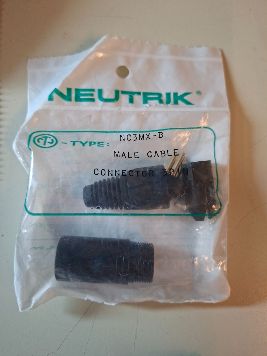 Neutrik Componenti elettronici: XLR Stecker – Nuovo (secondo la descrizione) da Niedergösgen venduto da piccorx5 4