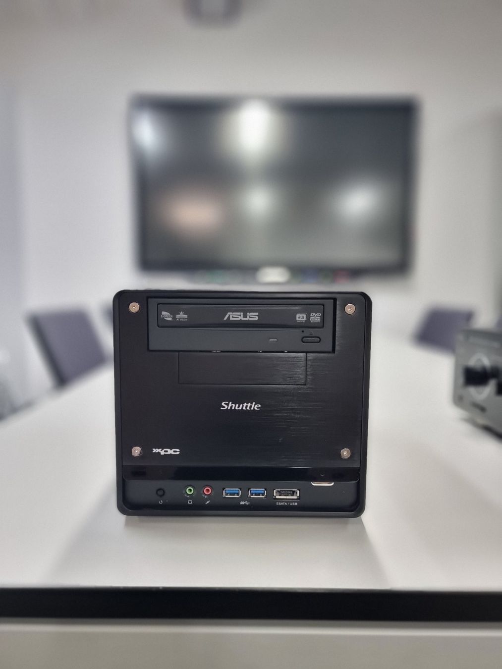 PC: Shuttle XPC Barebone SH67H3 – Usato da Chur venduto da EP_bernhard