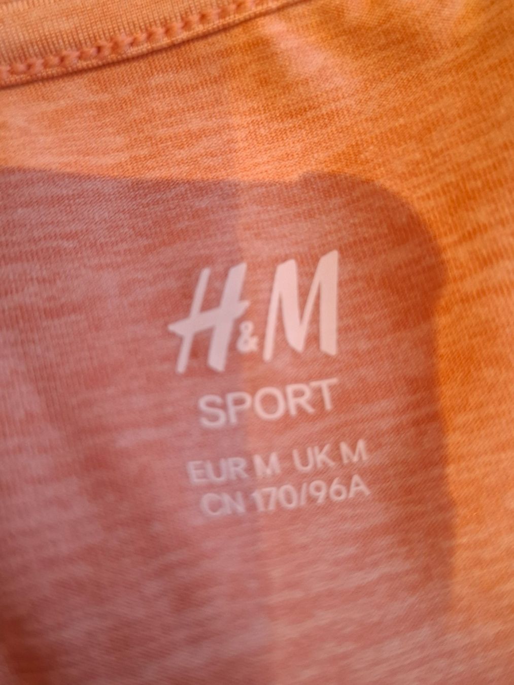 H&M Top: Sporttop H&M Gr.M, rosa – Usato da Wenslingen venduto da kasjupeia 2