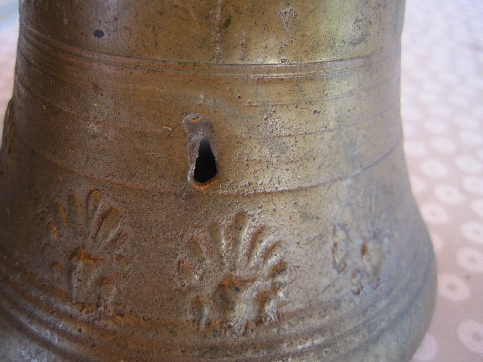 Campanacci mucche: Glocke, D=12cm mit Riemen – Usato da Aarwangen venduto da Usa50 6