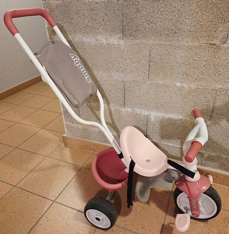 Fahrzeuge für Kinder: Tricycle Smoby – Gebraucht aus Marin-Epagnier von yol_28xd 4