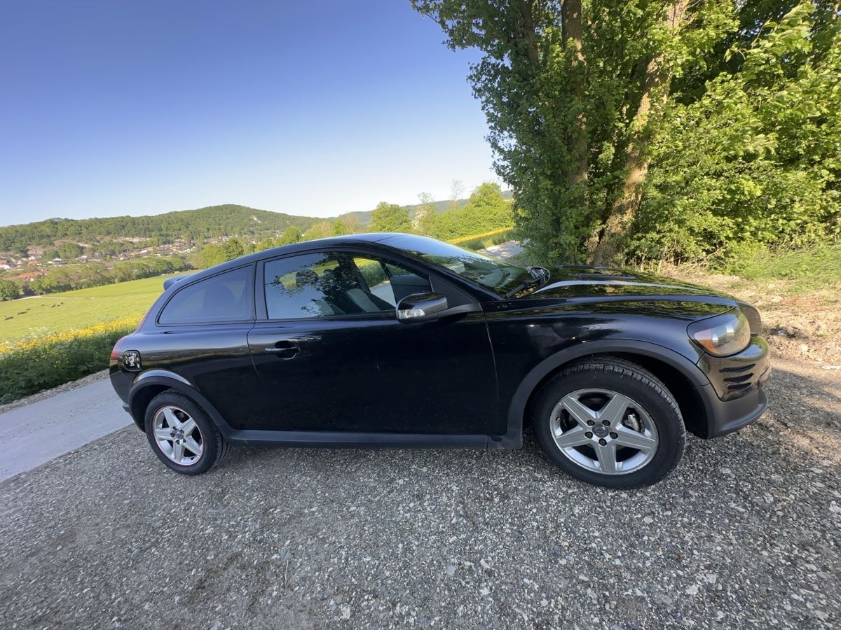 Volvo Autos: Volvo C30 2.0D Coupé - 2008 - URGENT – D'occasion à Eclépens par Selimalper 1
