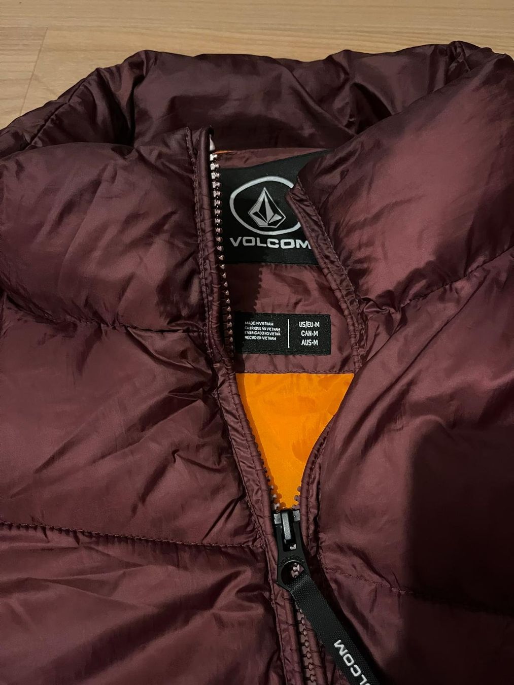Vestes: Volcom Jacke – D'occasion à Seewis-Schmitten par GMM96 3