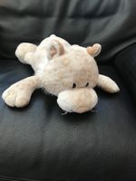 Nici Tiger liegend
