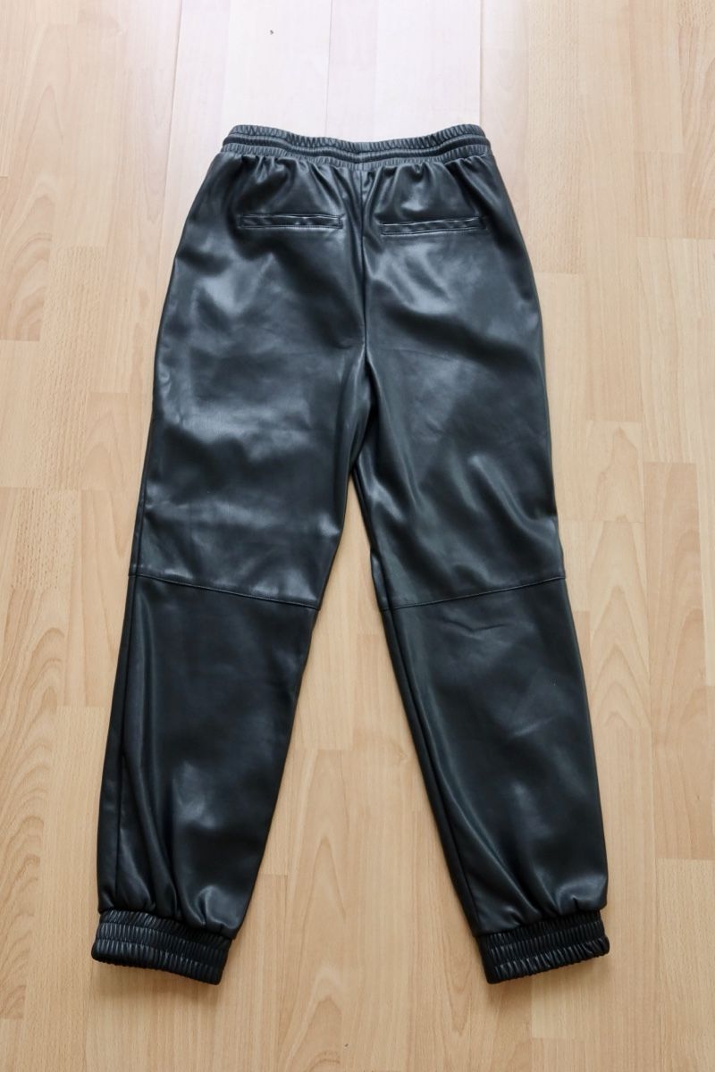 Hosen: EDITED Kunstlederhose – Gebraucht aus Uster von m_21 1