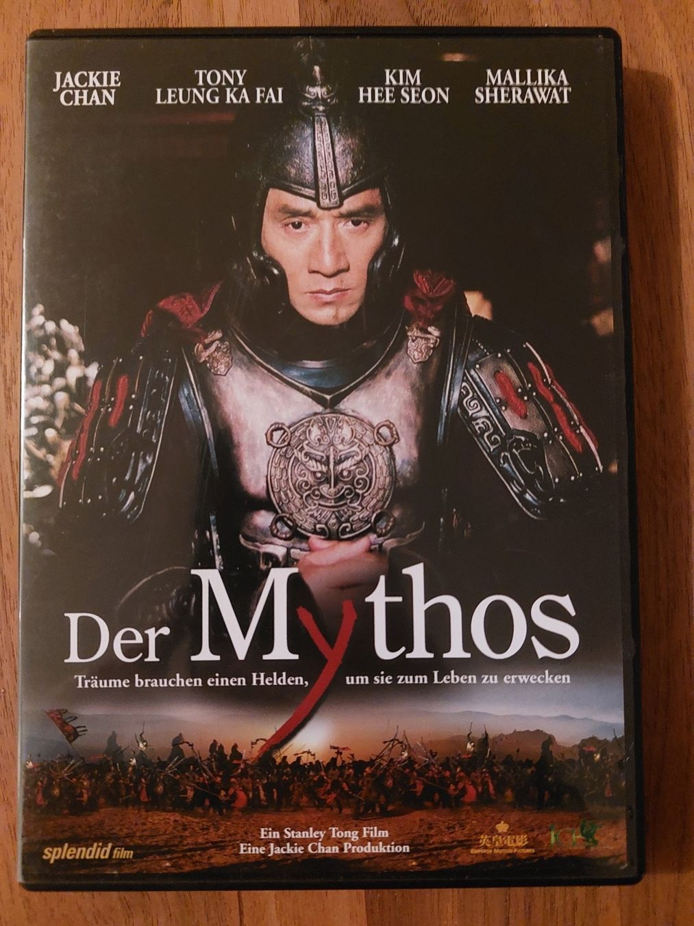 Tutti i DVDs: DVD - Der Mythos mit Jackie Chan (2005) – Usato da Rheinfelden venduto da FilmAuktion