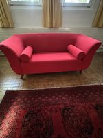 Rotes Sofa im Retro Look IKEA aus den 90er- Top Zustand!