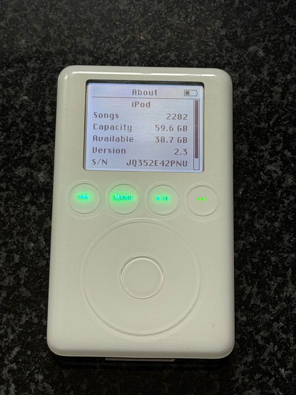 Apple Lecteur media portable: iPod classic 3rd generation – D'occasion à Lausanne par loz_5ywk 4