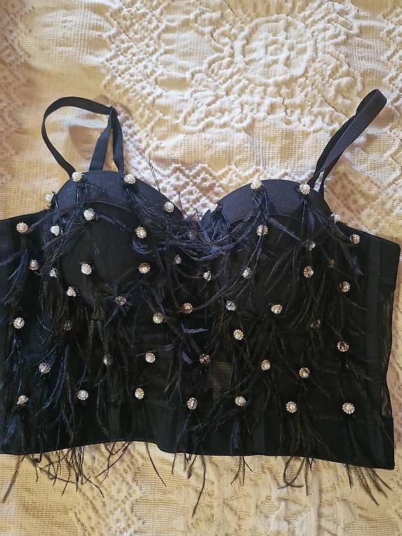 Top: Tops/hauts femmes – Usato da Miege venduto da pai_lt8k 3