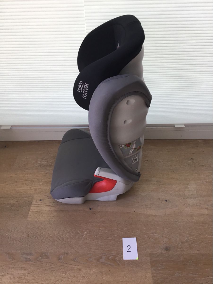 Britax Römer Auto-Kindersitze: Autositz Römer Britax – Gebraucht aus Belp von Andy330 1