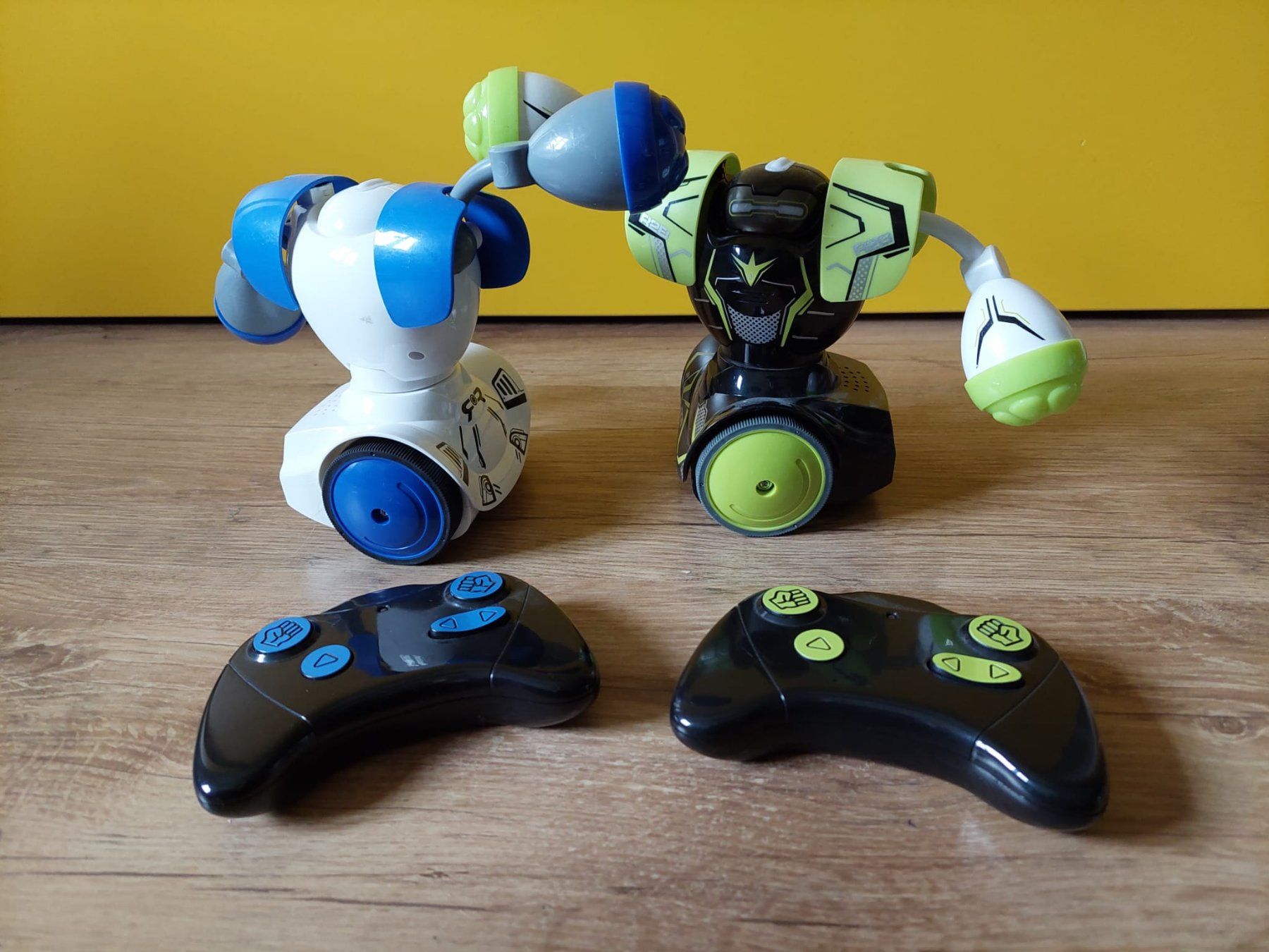 Giocattoli: Silverlit Robot Kombat Battle Pack – Usato da Trachslau venduto da Suslae