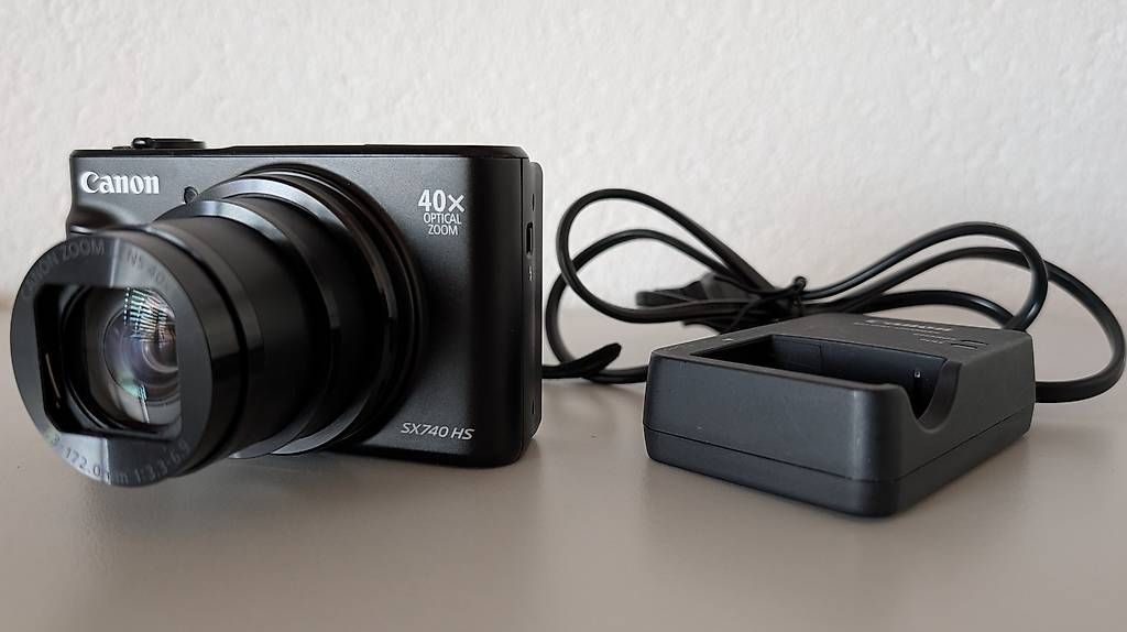 Canon Fotocamera: Canon Powershot SX740 HS – Usato da Menzingen venduto da S.F.T