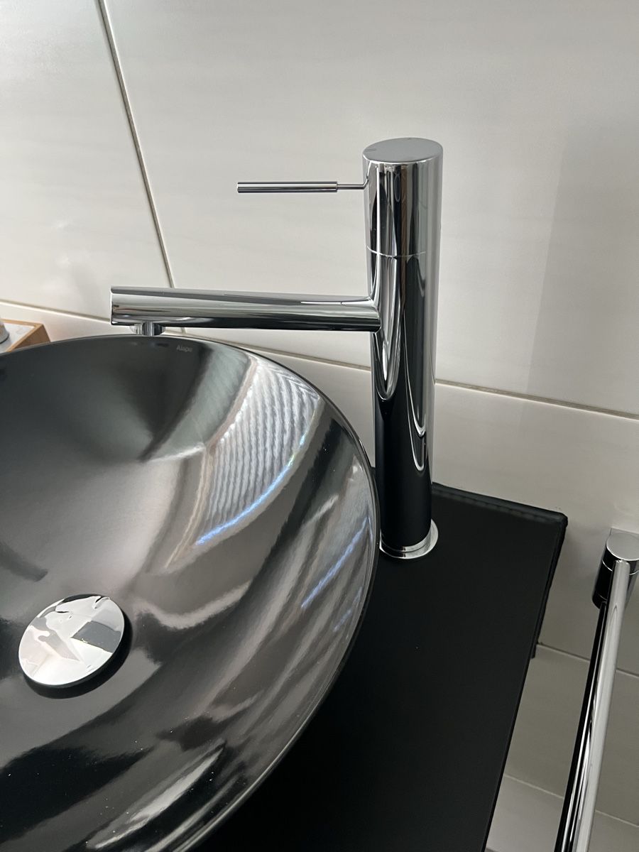 Mobili per bagno: Waschbecken inkl. WC-Schüssel – Usato da Bettlach venduto da Swiss-2016 1
