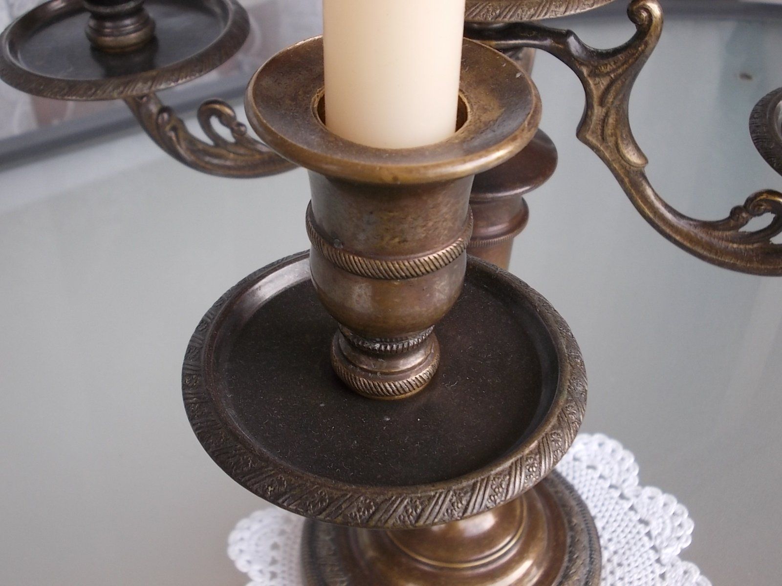 Portacandele: 33cm Empire-Stil Prunk Messing Kerzenständer 5flammig 2325gr – Usato da Ostermundigen venduto da eschbe 2