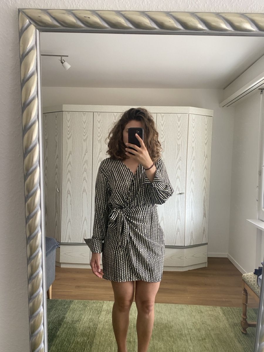 H&M Vestiti: Kleid gestreift – Usato da Ittenthal venduto da Lorinakuprecht0
