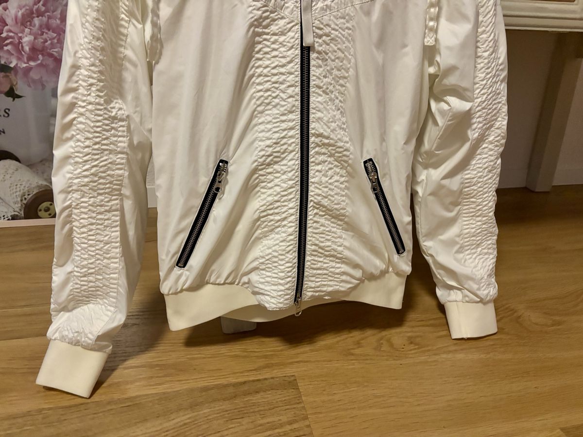 Nike Giacche: Nike Jacke, neuwertig, – Usato da Baden venduto da Tiffany6878 8