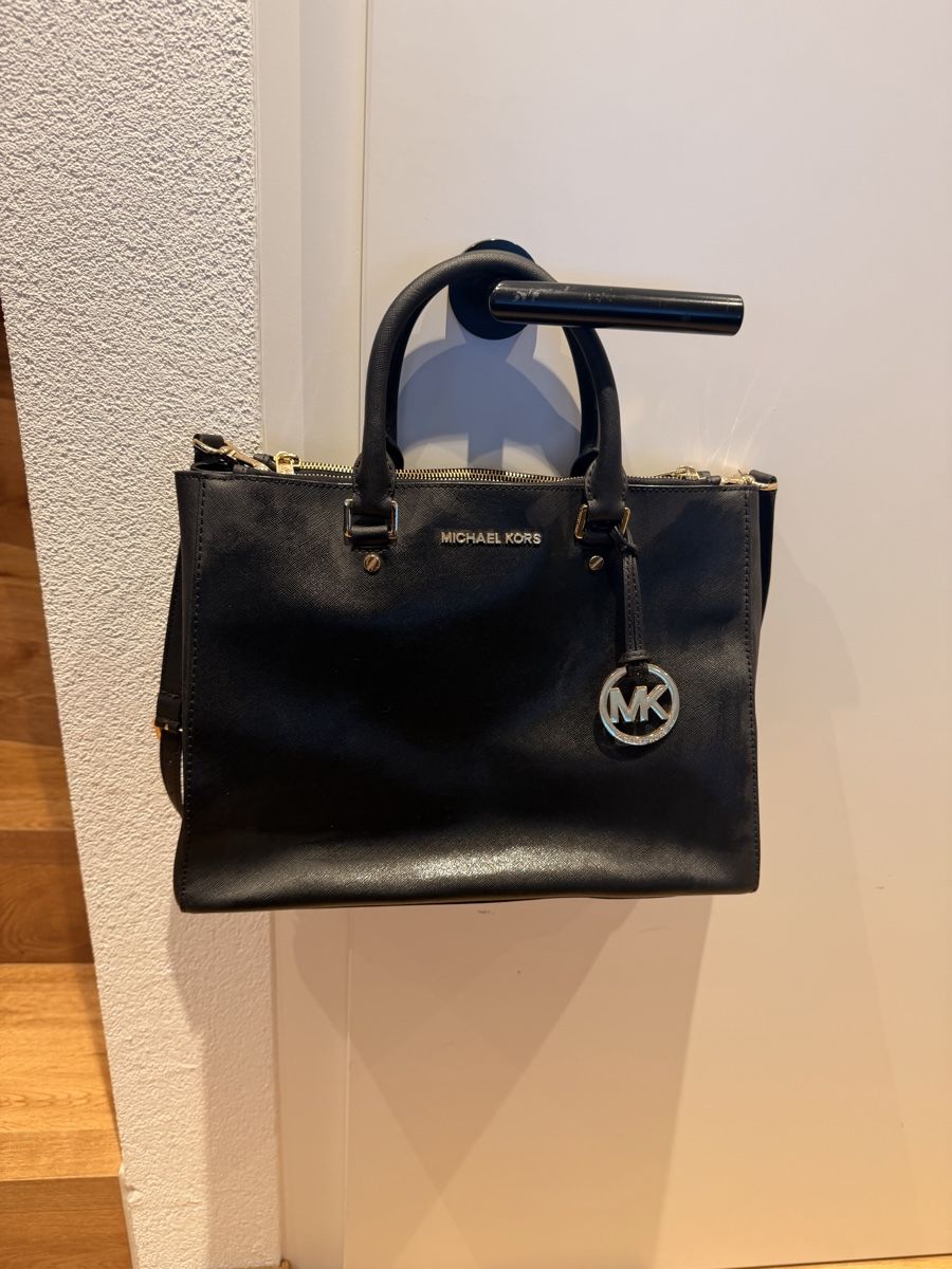 Michael Kors Borse: Michael Kors Handtasche Orginal – Usato da St. Niklaus VS venduto da jas_13