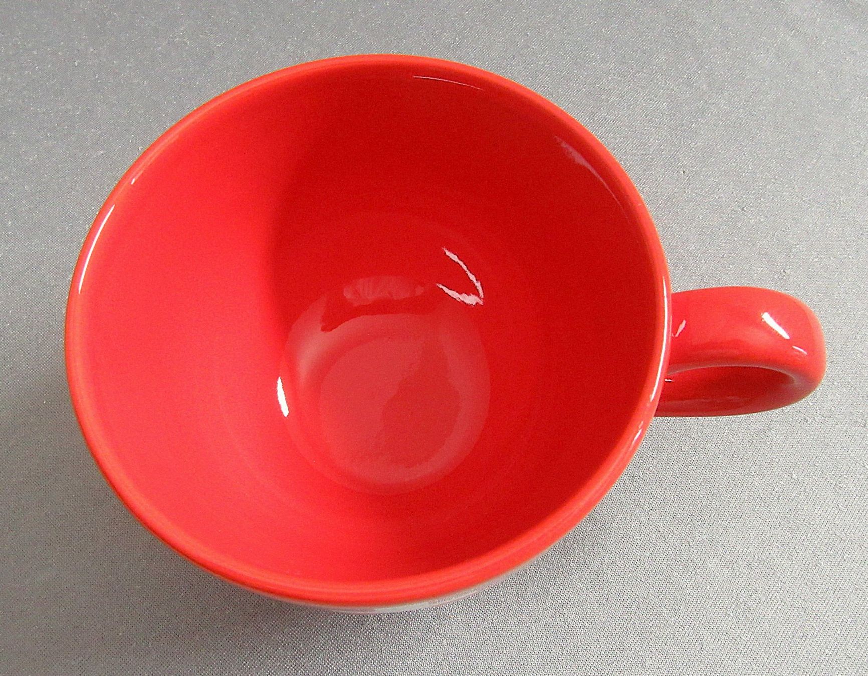 Tazze: rote Tasse mit Schweizerkreuz - Waechtersbach Germany – Usato da Auenstein venduto da Padabimbim 3