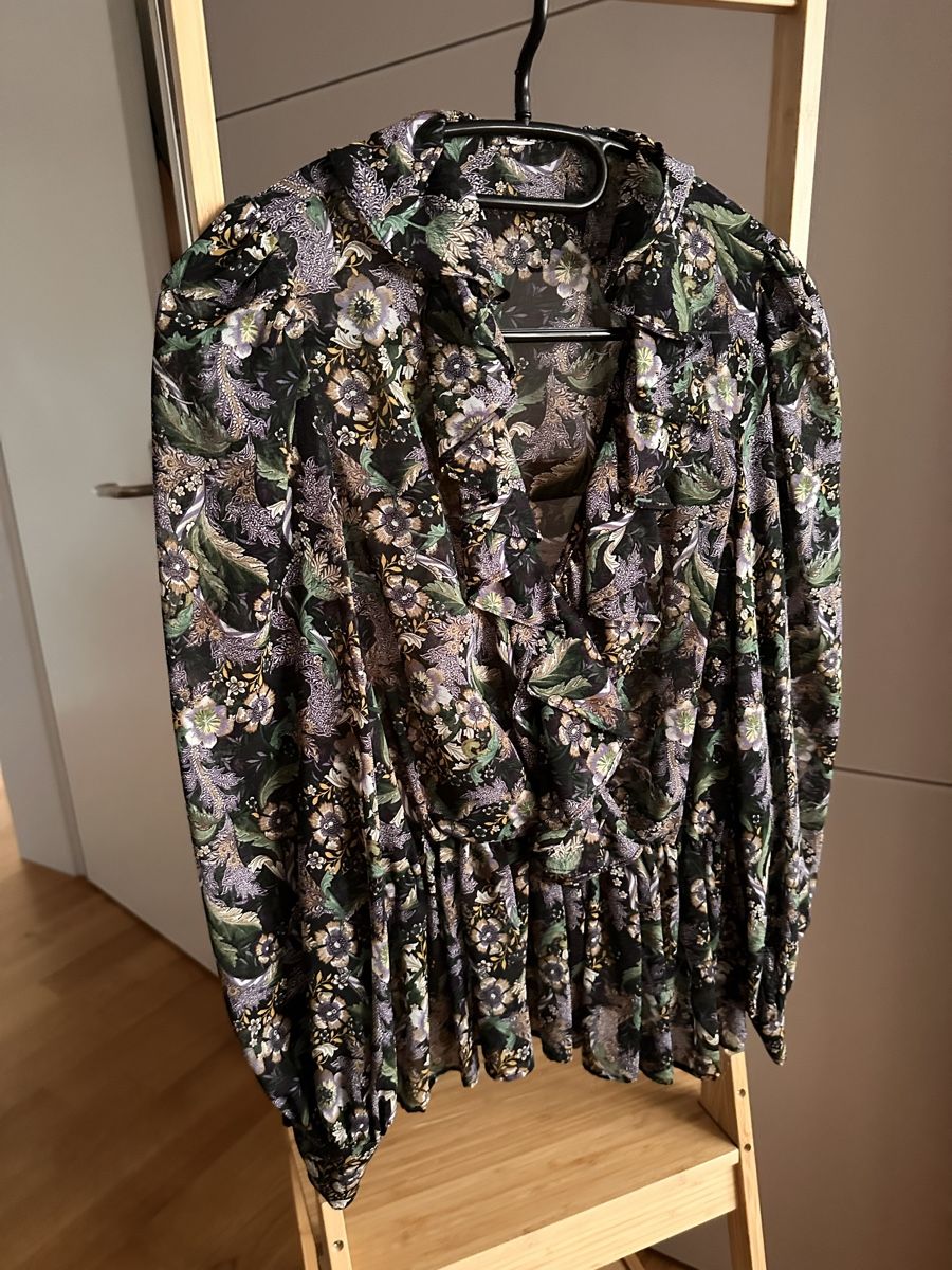 Camicette: Bluse mit Blumenmuster, Grösse 34 – Nuovo (secondo la descrizione) da Bern venduto da WiederWert