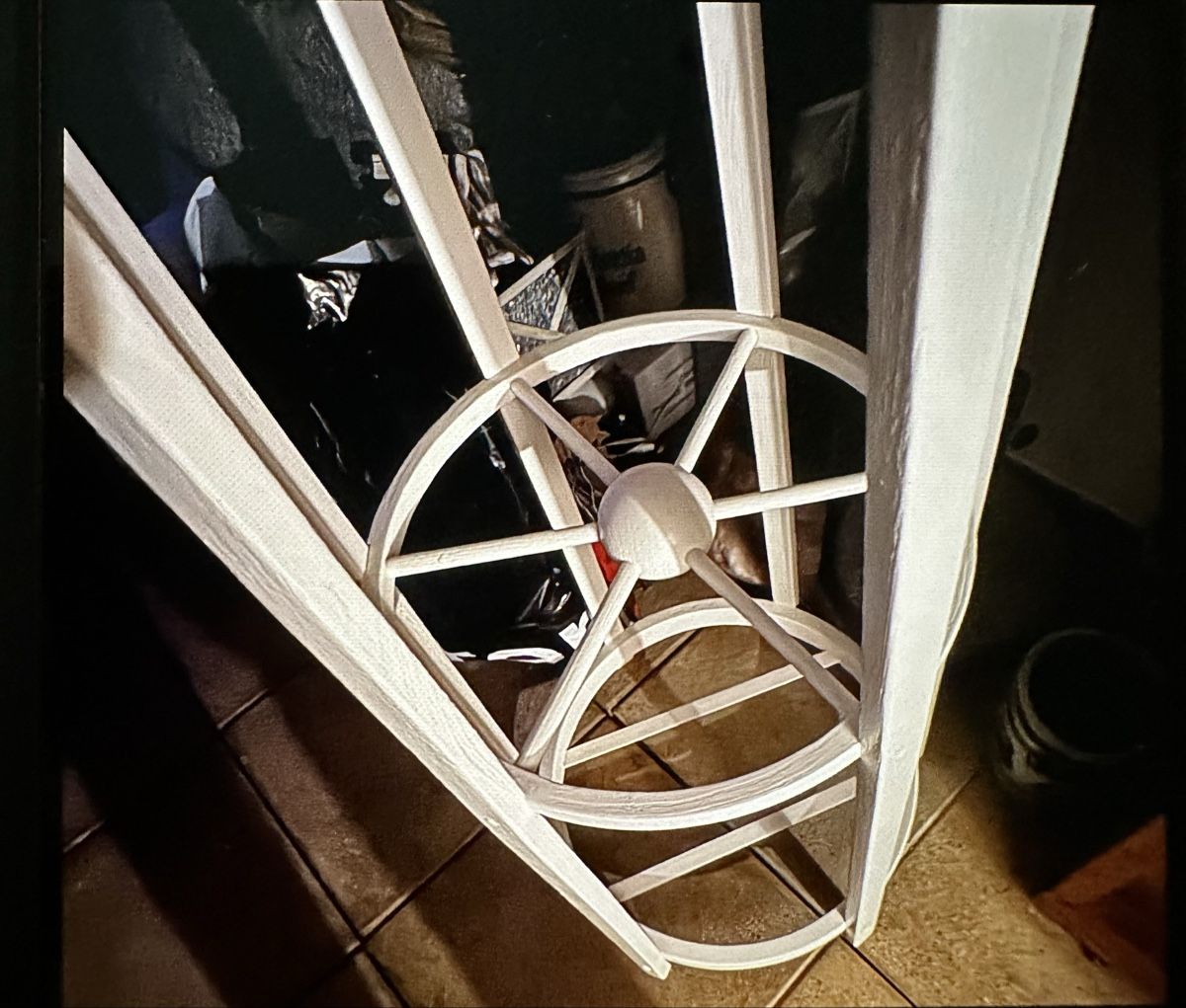 Garderobe: Seltenheit ! Wunderschöner Kleiderständer – Gebraucht aus Bettlach von win_z8sd 1