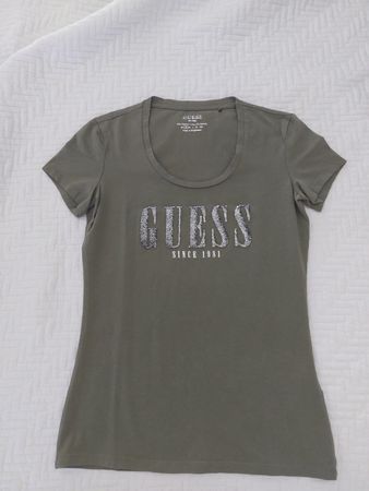 Guess T.Shirt