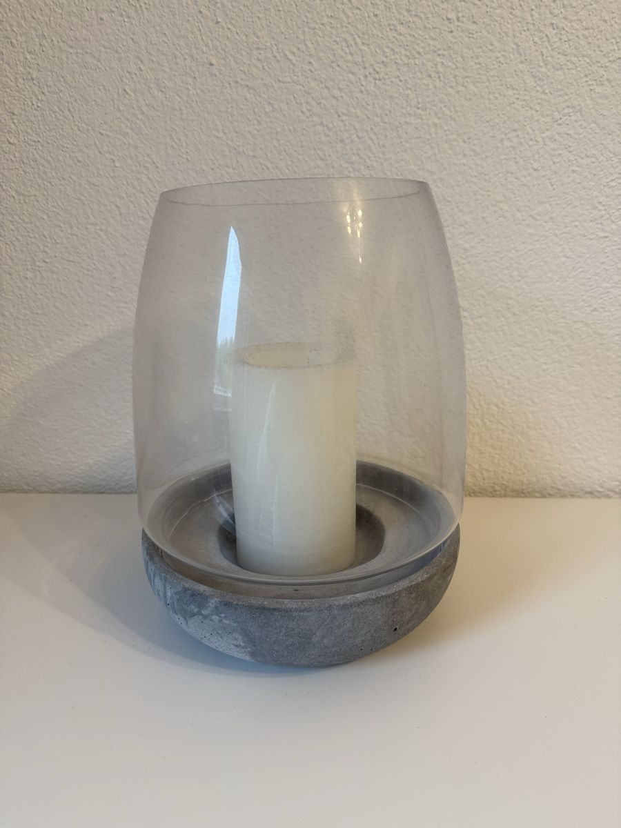 Alle Dekorationen: Windlicht Beton / Laterne mit Glasaufsatz – Gebraucht aus Einsiedeln von important__