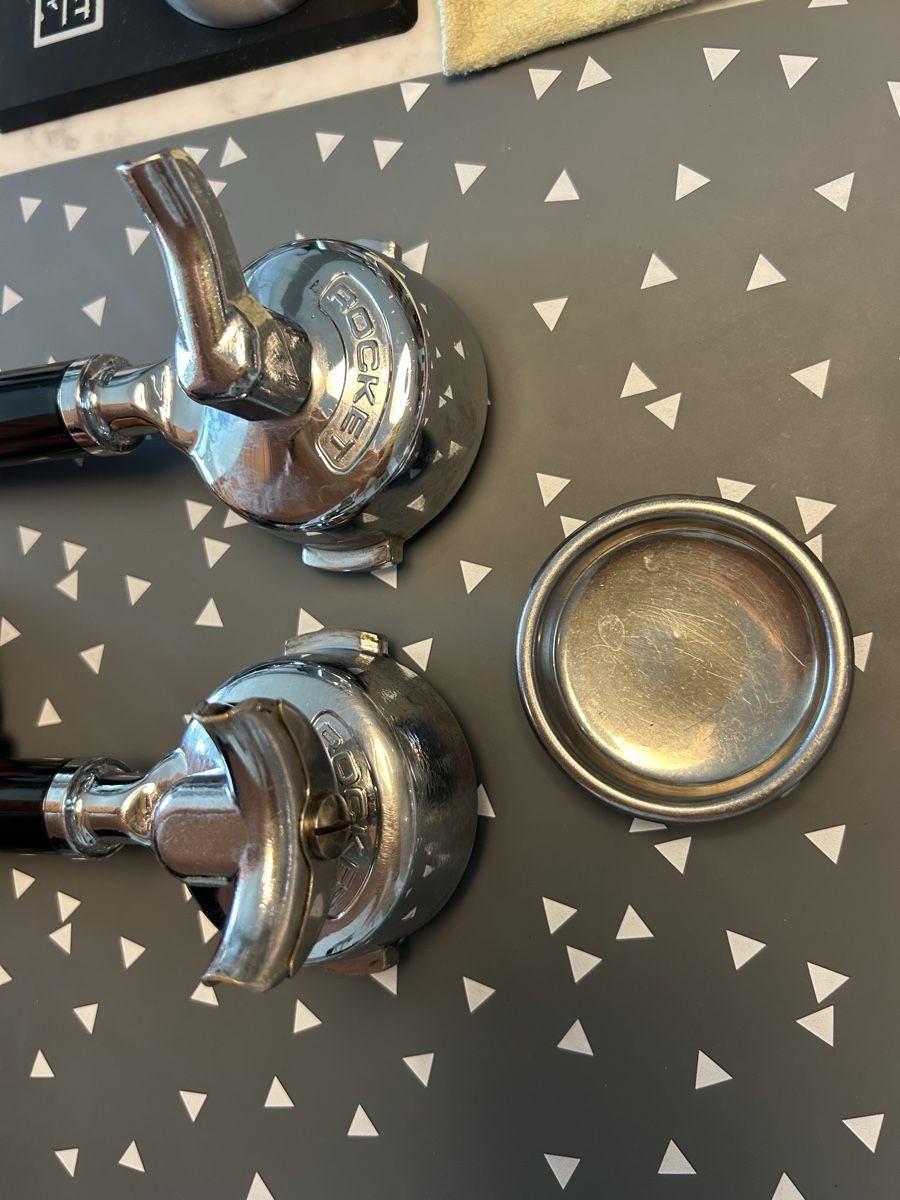Rocket Kaffeemaschinen & Espressomaschinen: Rocket Appartamento - – Gebraucht aus Zürich von fedi.81 7