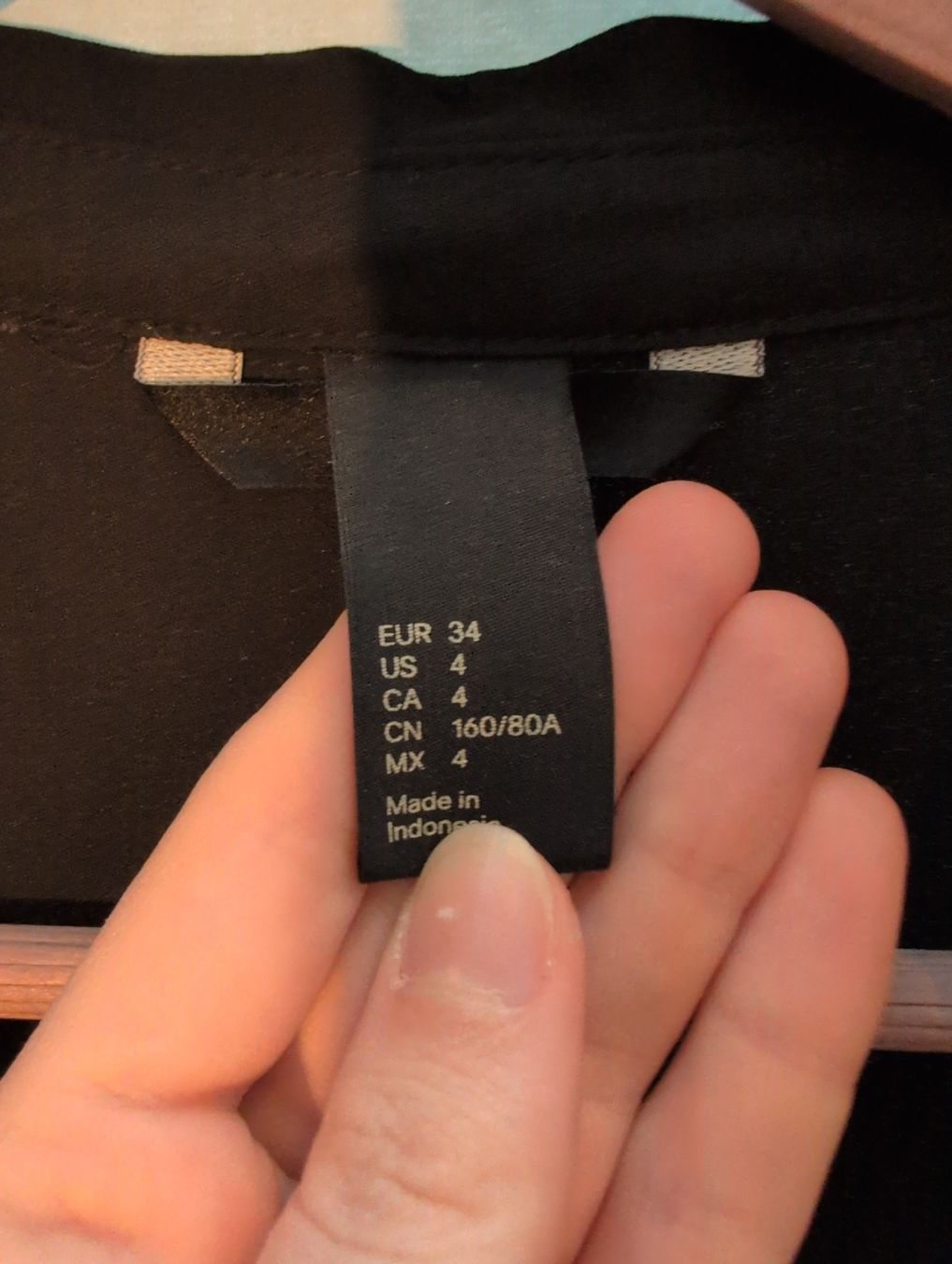 H&M Camicette: Schwarze Bluse von H&M, Grösse 34 – Usato da Kirchberg BE venduto da lauraflu 2